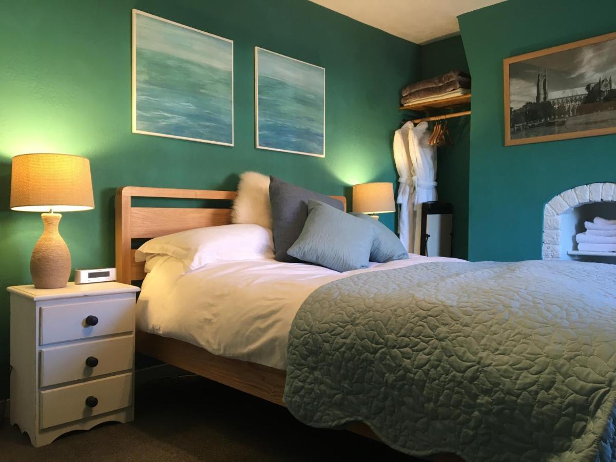 בברלי Bright Moments Holiday Home מראה חיצוני תמונה
