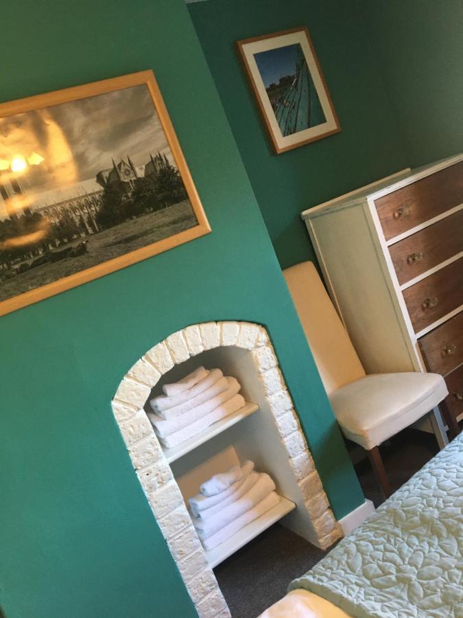 בברלי Bright Moments Holiday Home מראה חיצוני תמונה
